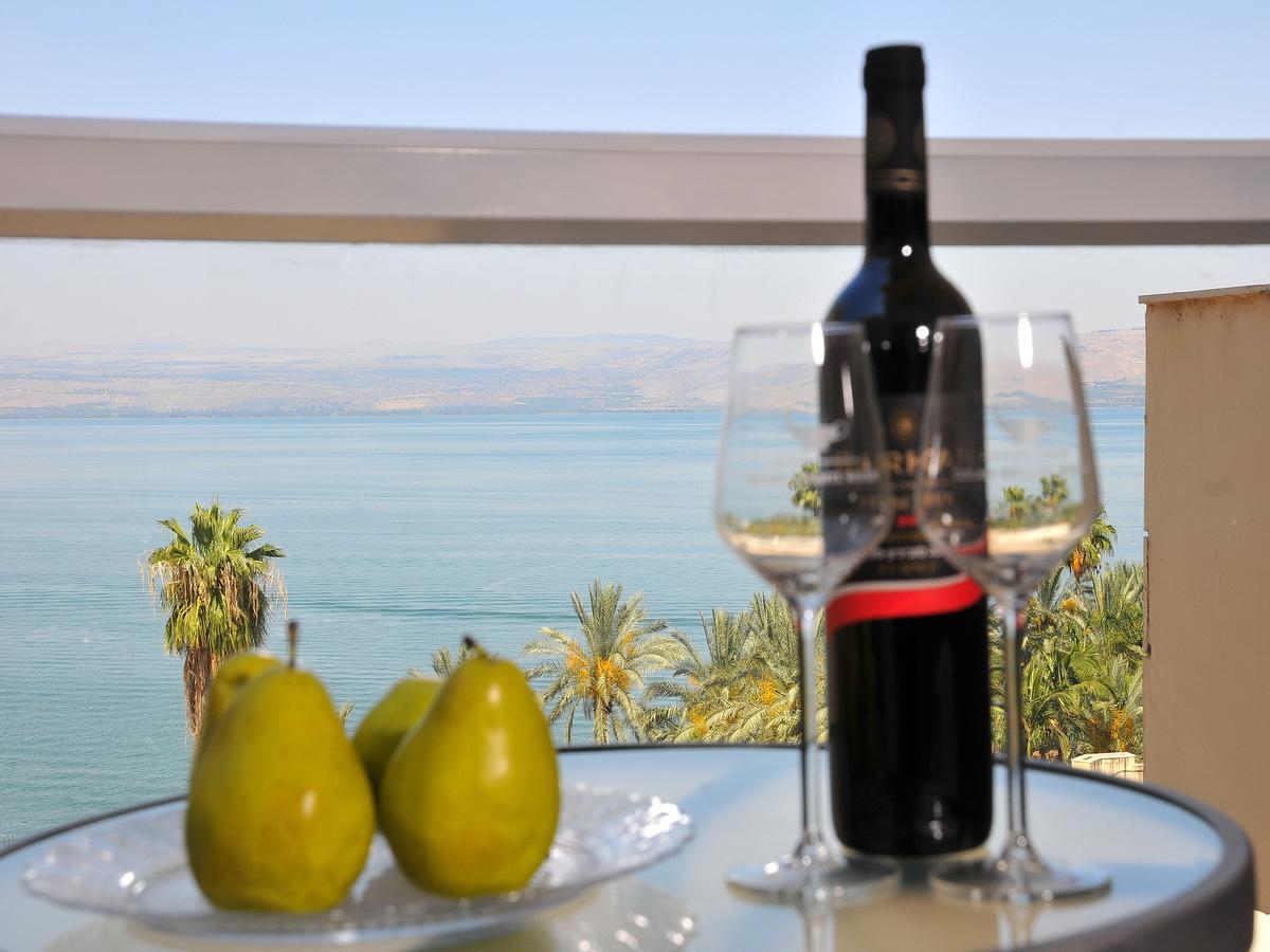 Family Vacation By Lake Kinneret Tiberias Exterior photo